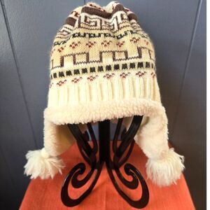 McBURN Urban Style Fleece Lined Peruvian Print Winter Hat w/Ear Flaps 30% Wool